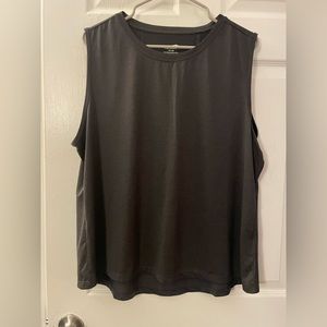 Women’s Avia sleeveless top activewear